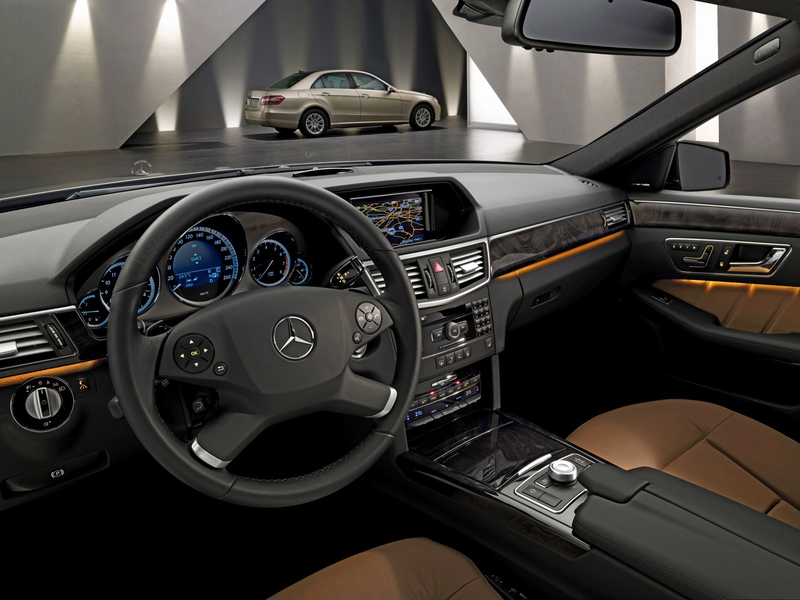 Illustration for article titled 2010 Mercedes E-Class: Mega Gallery
